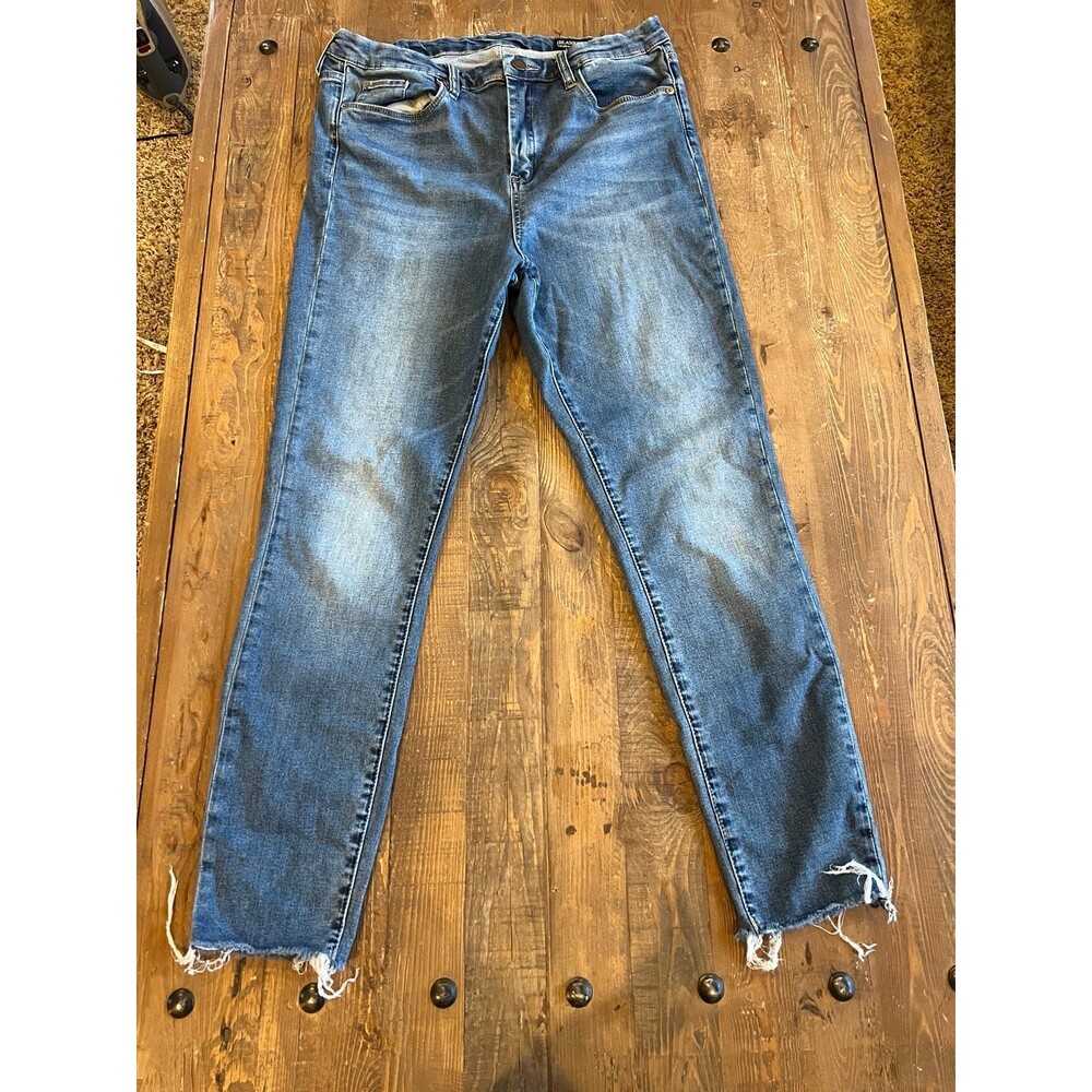 BLANK NYC Gloria Skinny High Rise Frayed Hem Jean size 14 or 32